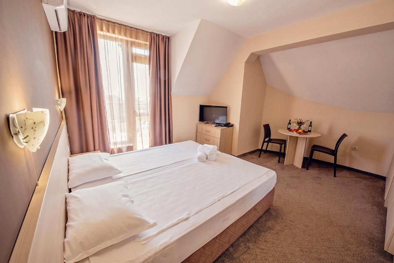 Hotel Santa Maria Obzor Εξωτερικό φωτογραφία