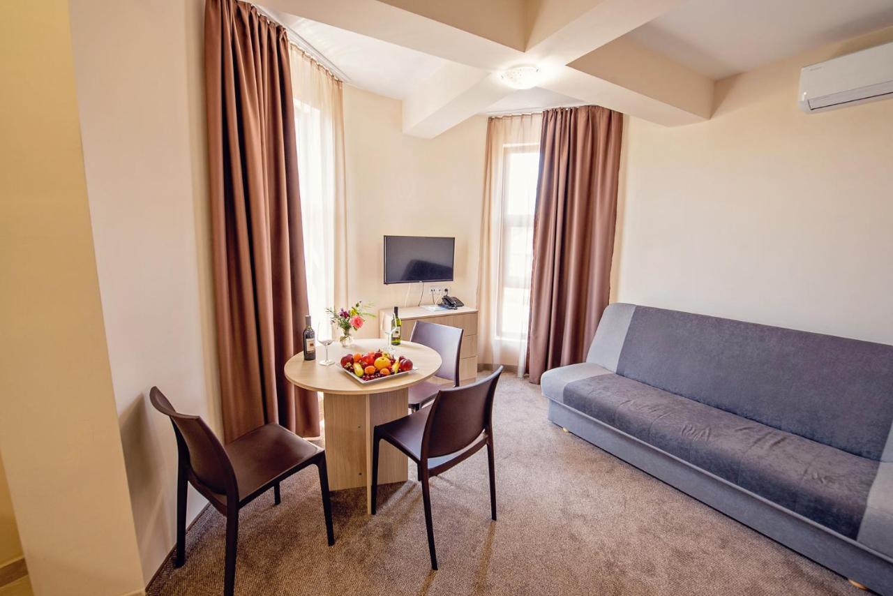 Hotel Santa Maria Obzor Εξωτερικό φωτογραφία